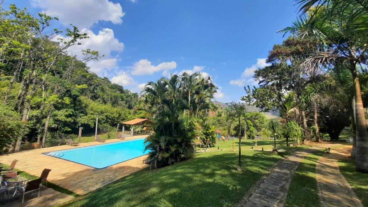 Arara 4* Valenca (Rio de Janeiro)